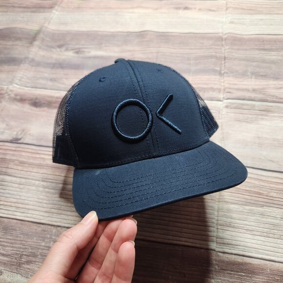 Outerknown Navy Blue Snapback Mesh Trucker Hat - Picture 2 of 7